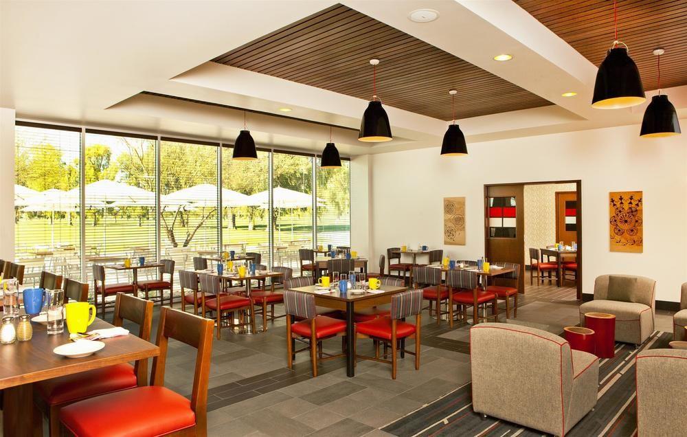 Four Points By Sheraton At Phoenix Mesa Gateway Airport Екстериор снимка