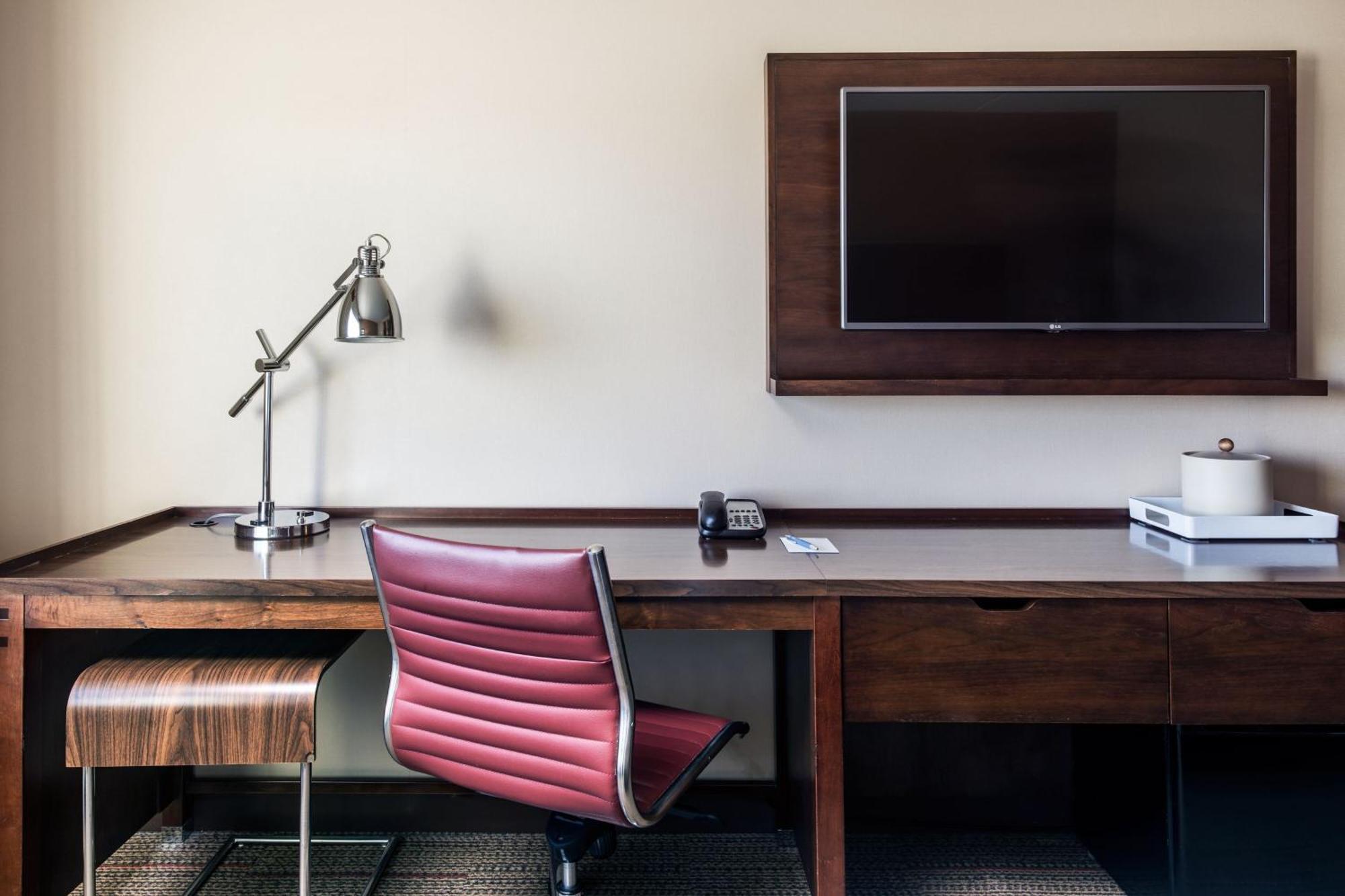 Four Points By Sheraton At Phoenix Mesa Gateway Airport Екстериор снимка